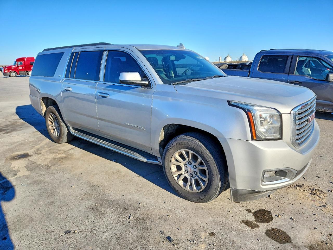 2015 GMC Yukon Xl C1500 Sle - Фото 4