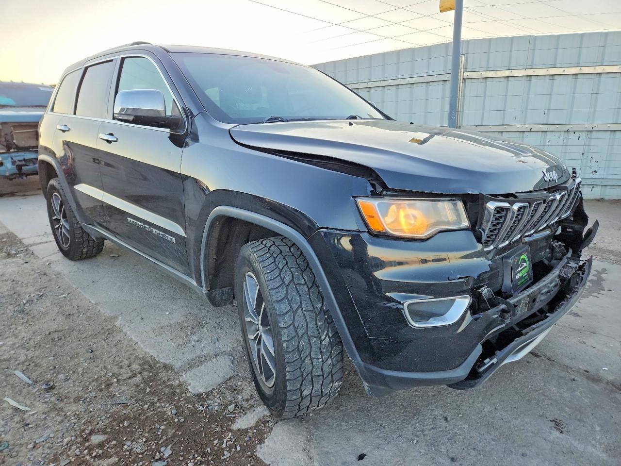 2018 Jeep Grand Cherokee Limited - Image 4
