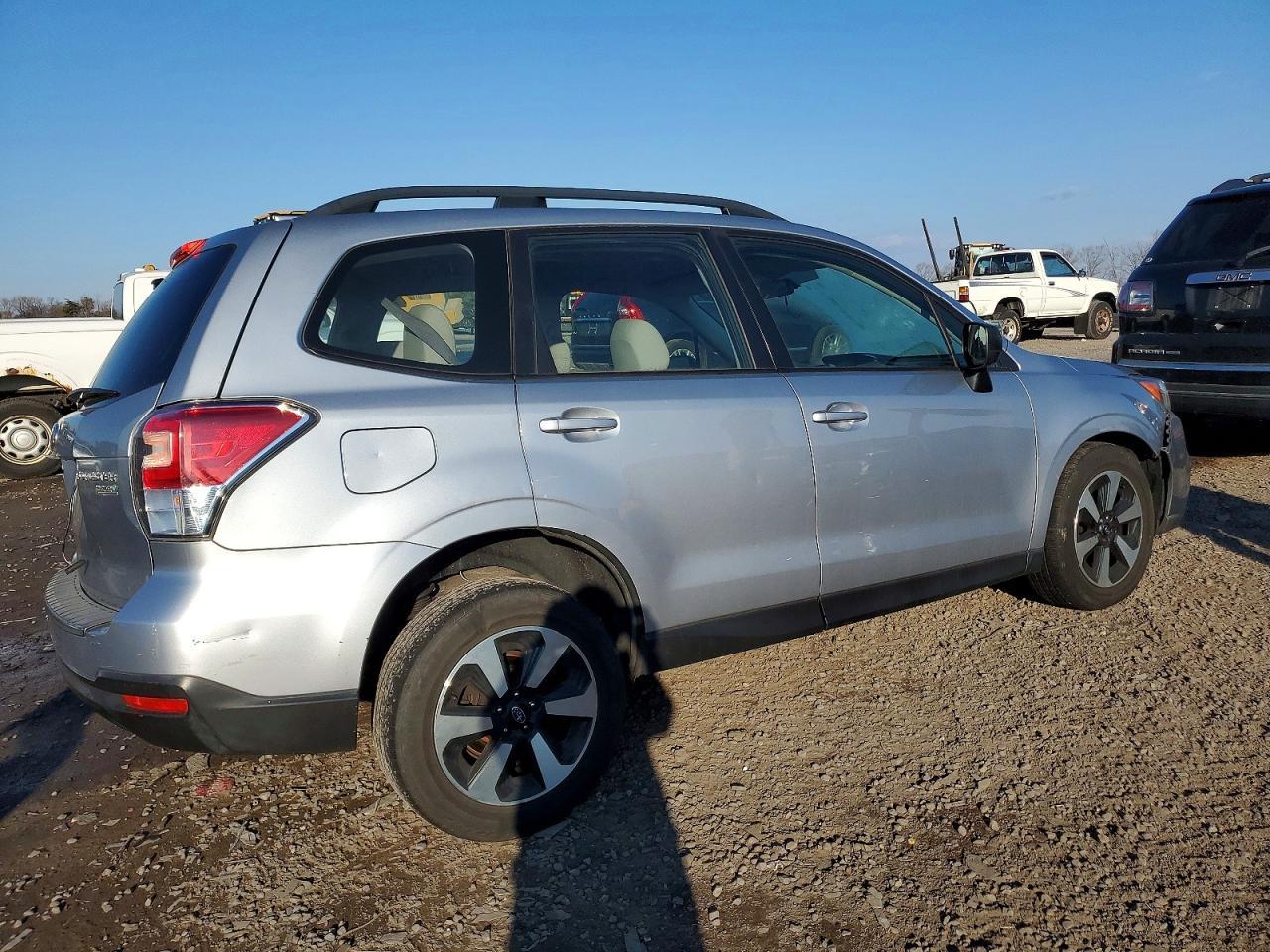 2017 Subaru Forester 2.5I - Фото 3