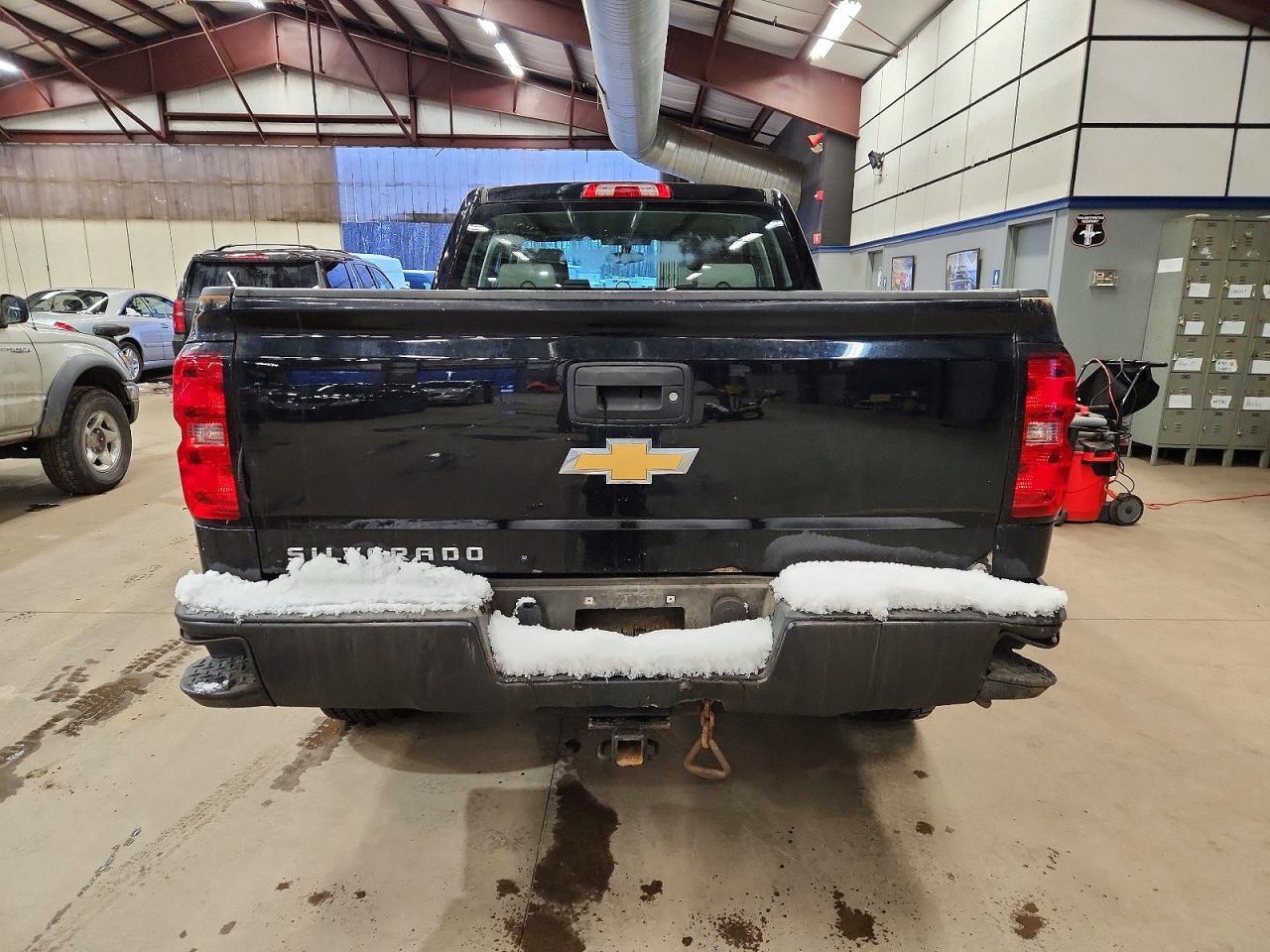 2017 Chevrolet Silverado K1500 - Image 6