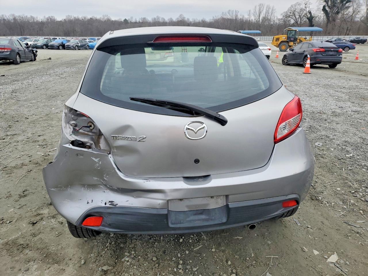 2011 Mazda Mazda2 - Фото 6