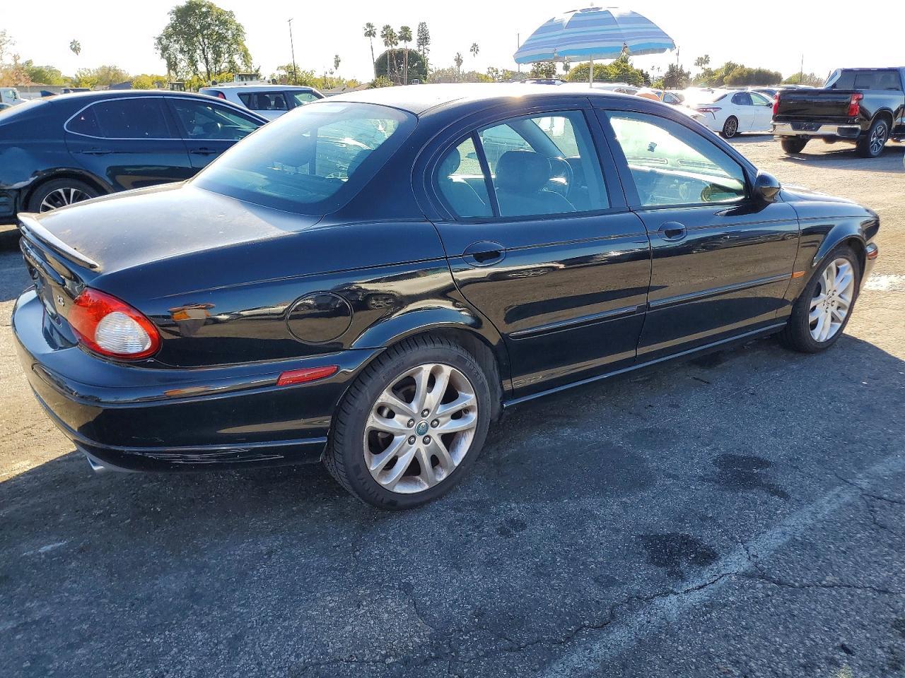 2003 Jaguar X-Type Sport 2.5 - Image 3