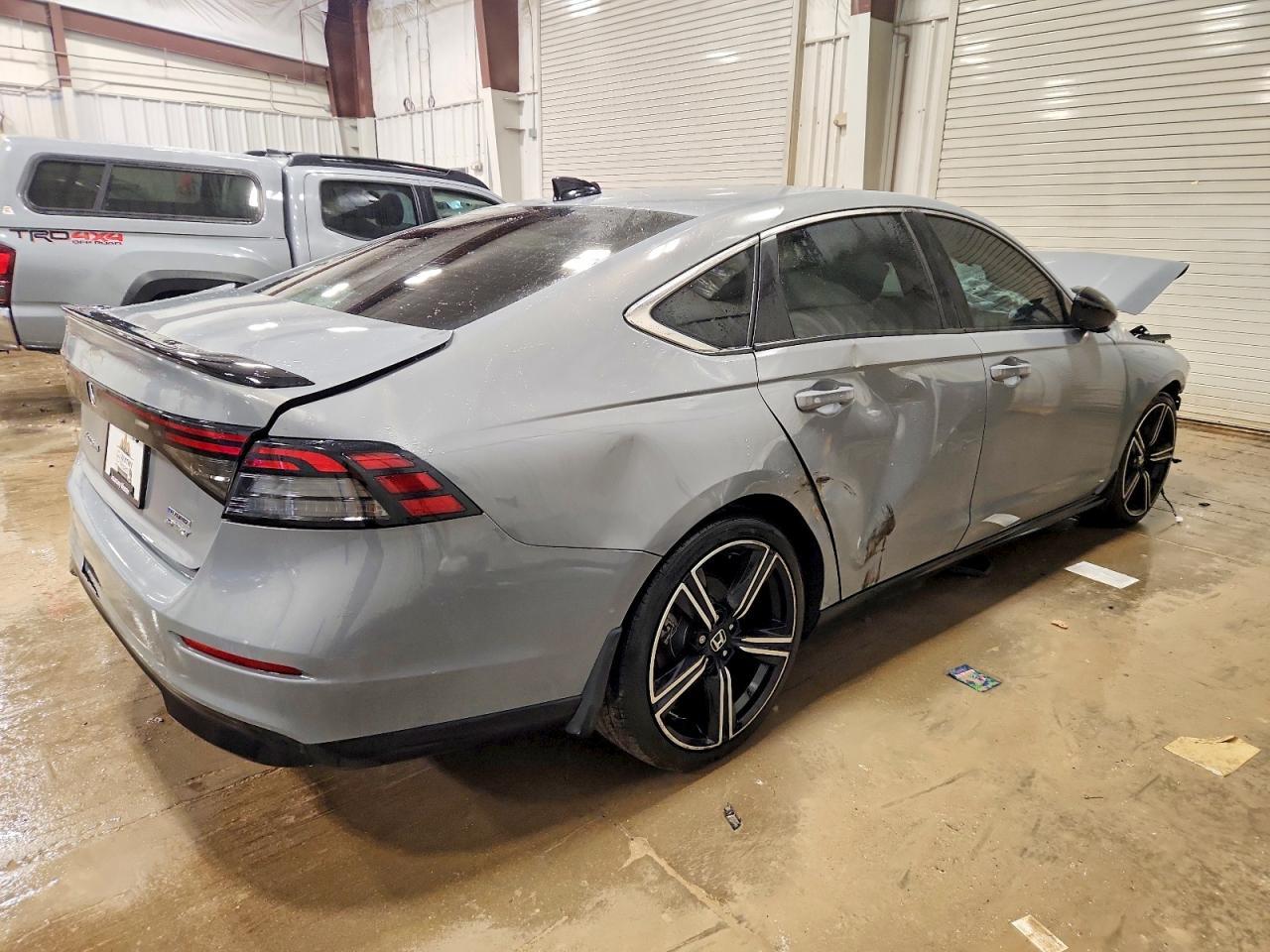 2024 Honda Accord Hybrid Sport - Фото 3