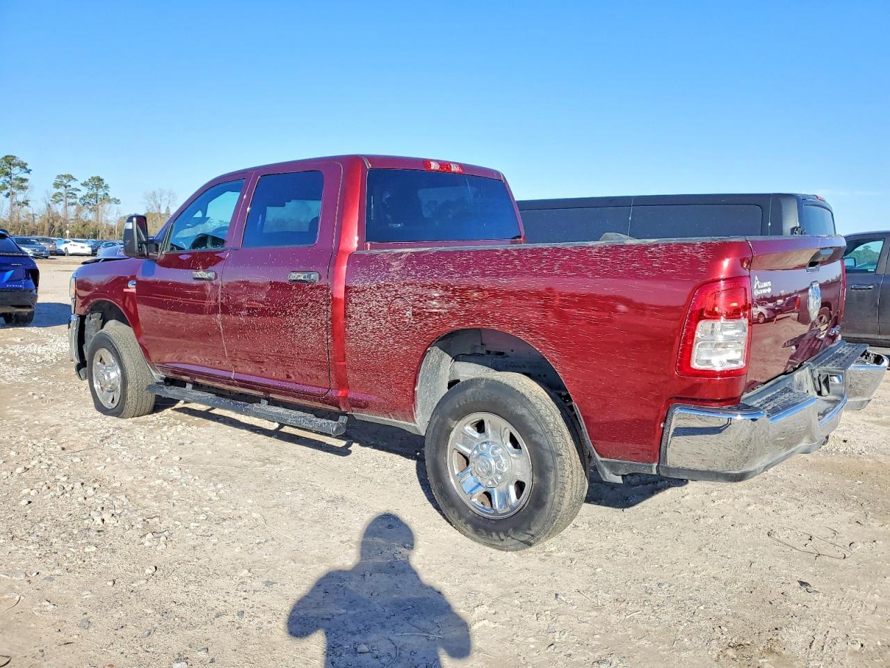2023 Ram 2500 Tradesman - Image 2