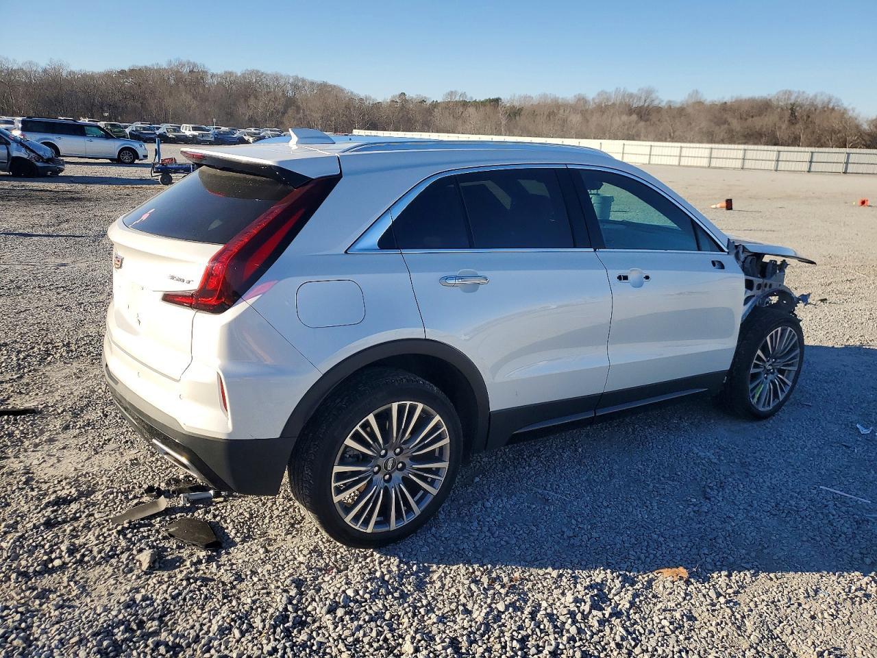 2024 Cadillac Xt4 Premium Luxury - Фото 3