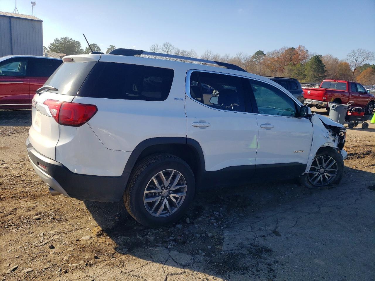 2019 GMC Acadia Sle - Image 3