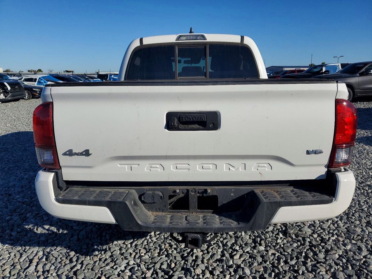 2023 Toyota Tacoma Double Cab - Фото 6