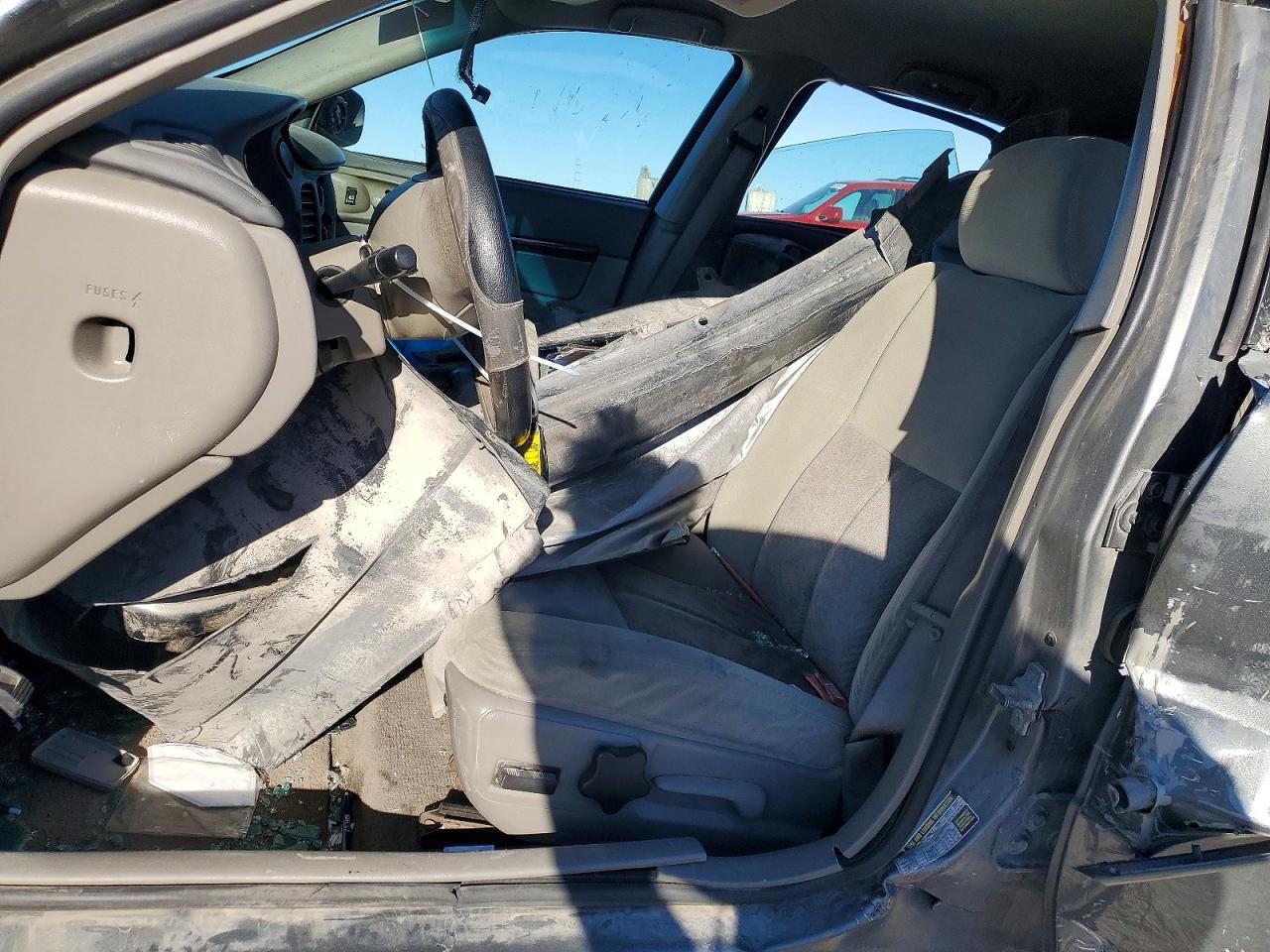 2005 Chevrolet Impala Ls - Фото 7