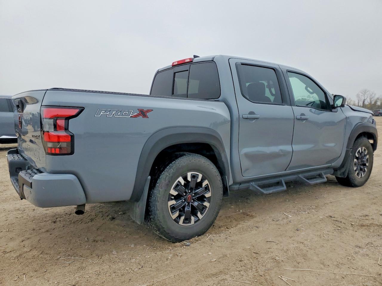 2022 Nissan Frontier S - Image 3