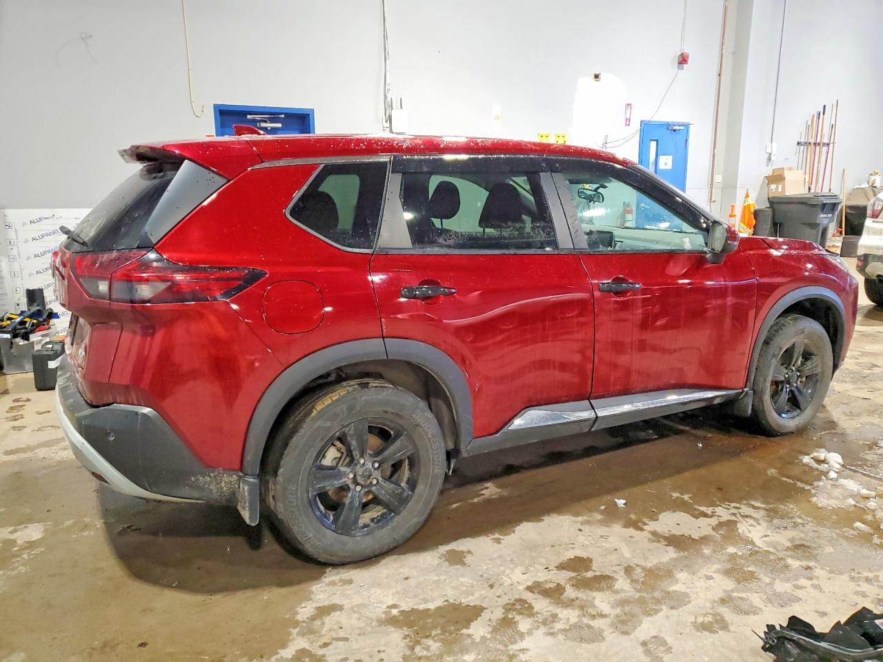 2021 Nissan Rogue S - Фото 3