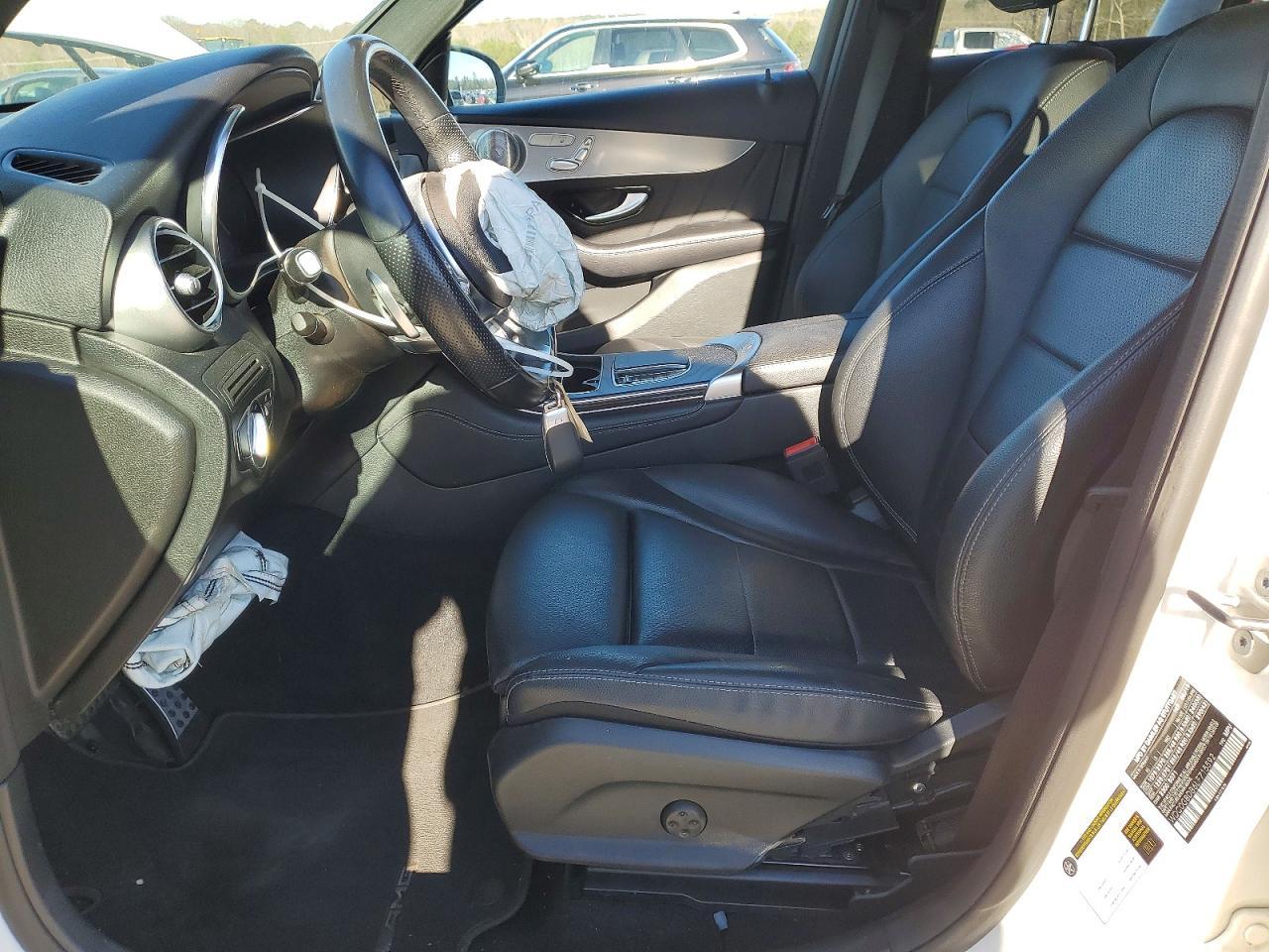 2020 Mercedes-Benz Glc 300 - Image 7