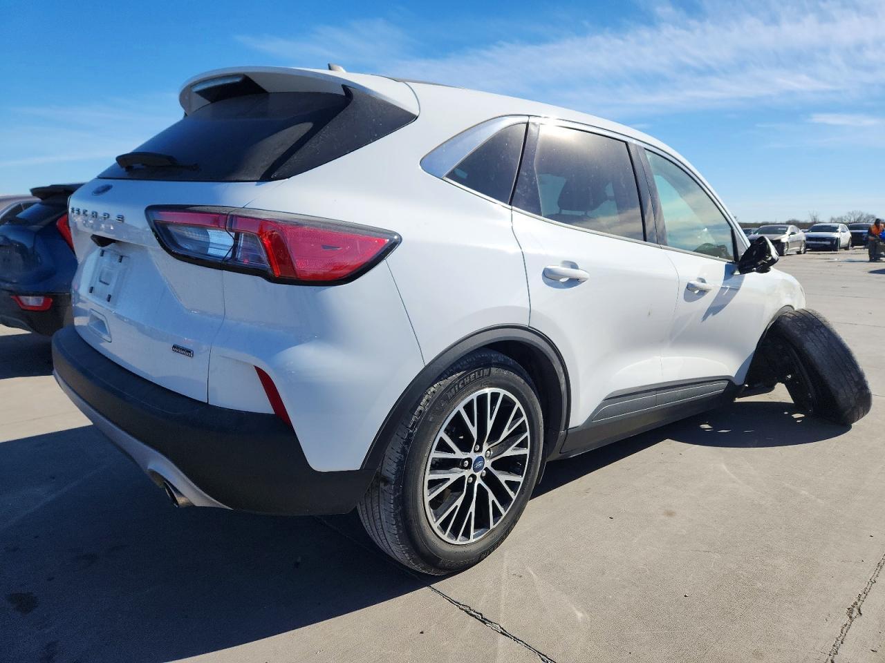 2022 Ford Escape Se - Фото 3