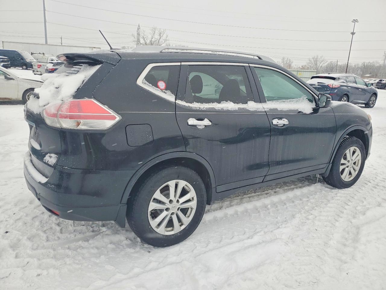 2016 Nissan Rogue S - Фото 3