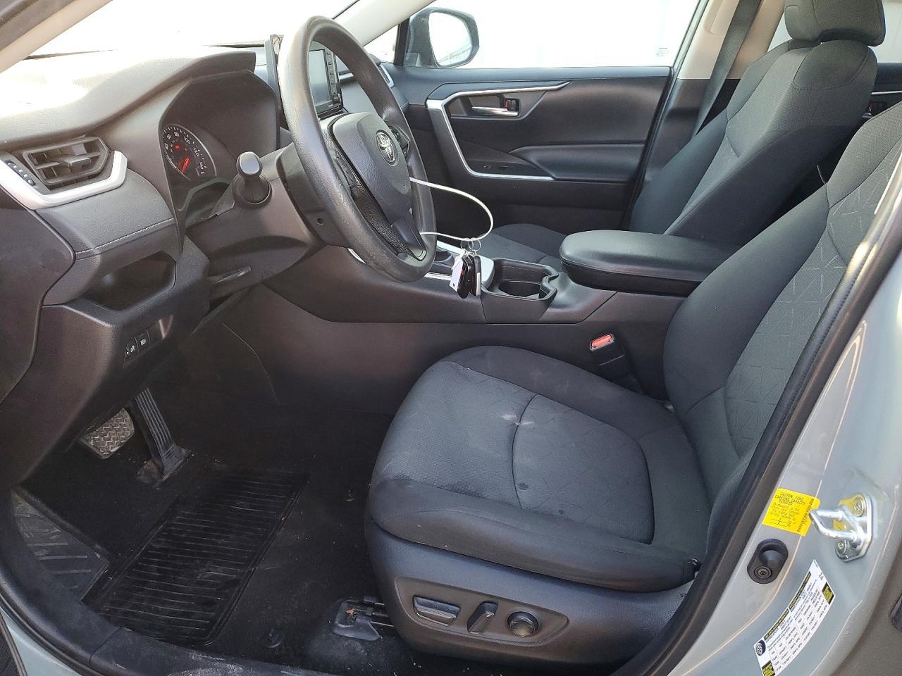 2021 Toyota Rav4 Xle - Image 7