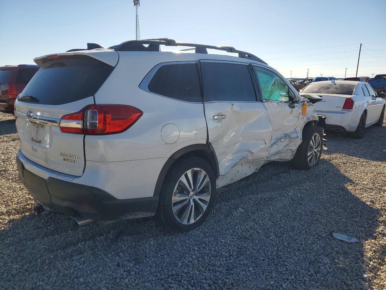 2019 Subaru Ascent Touring - Фото 3