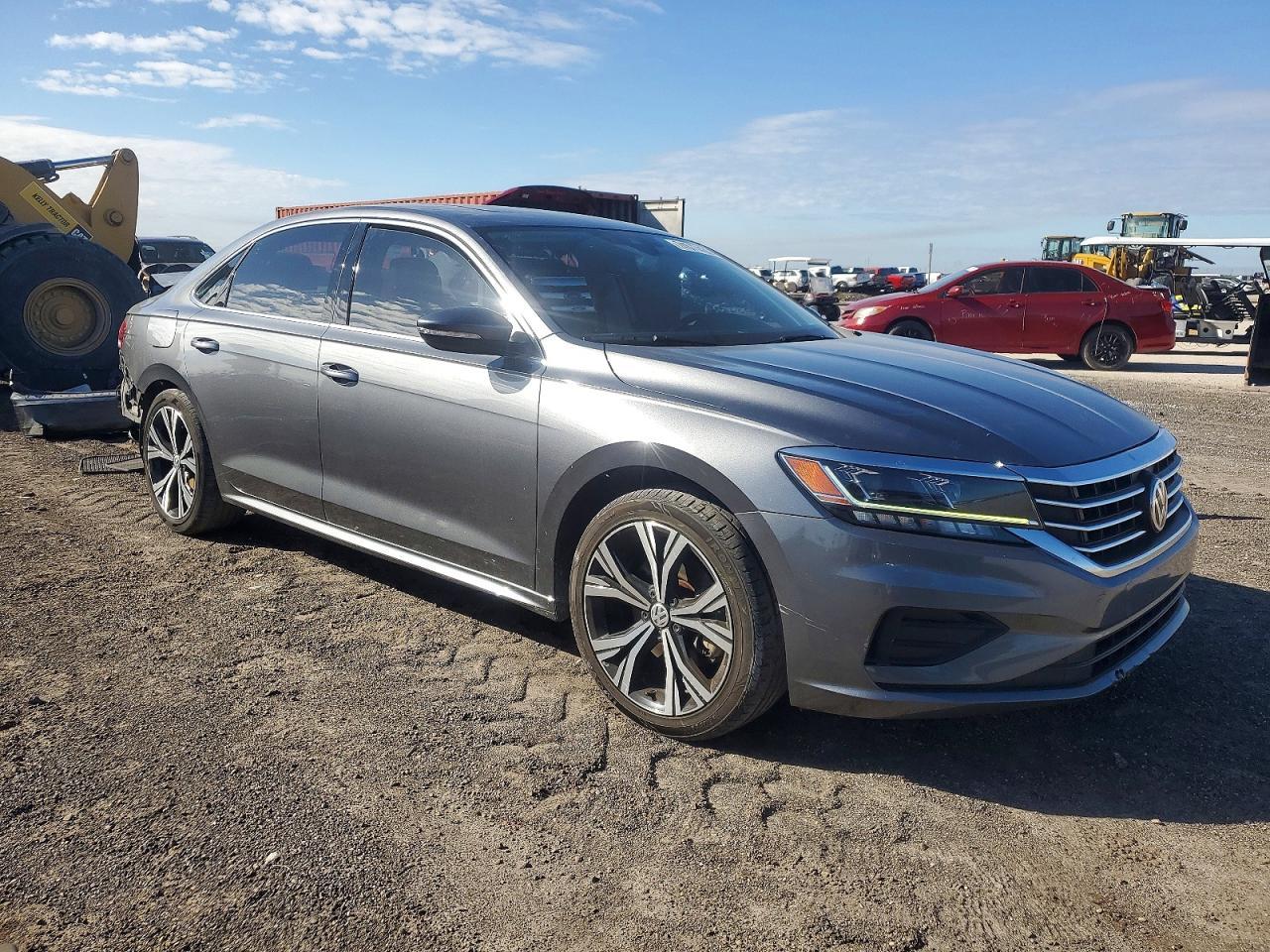 2021 Volkswagen Passat Se - Фото 4