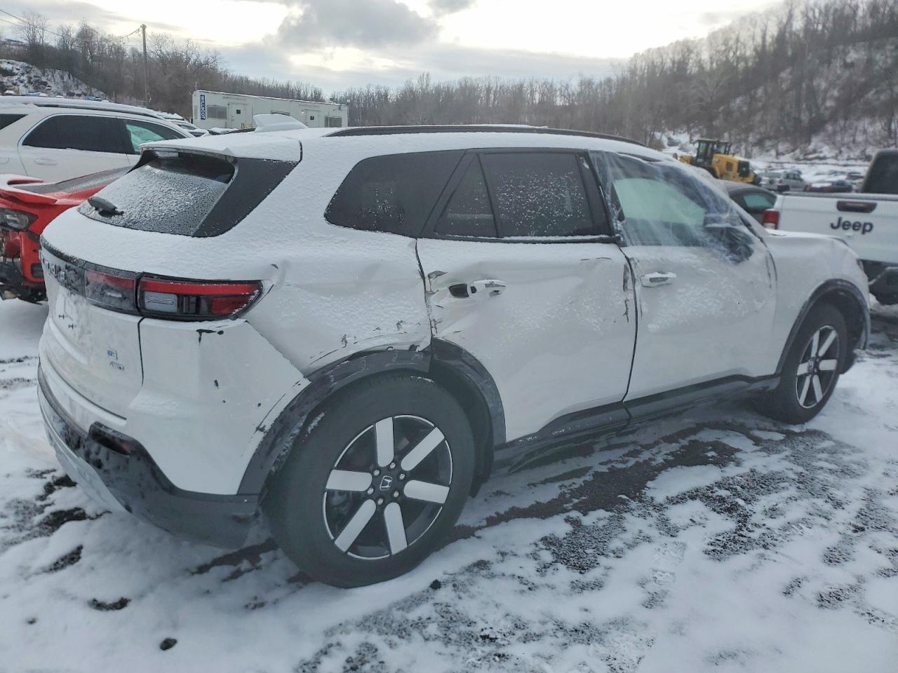 2024 Honda Prologue Tour - Image 3