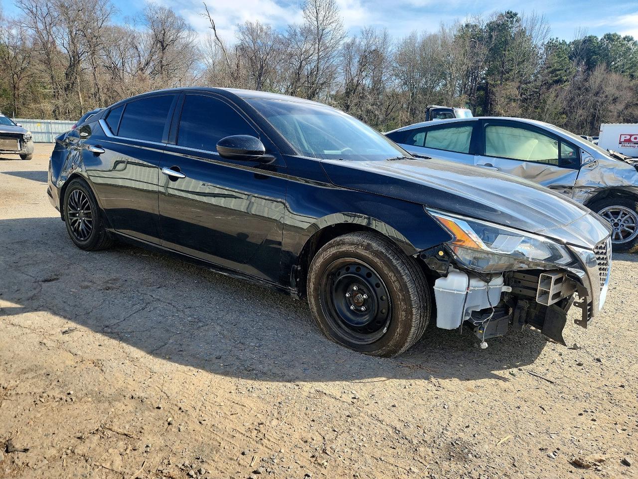 2019 Nissan Altima S - Фото 4
