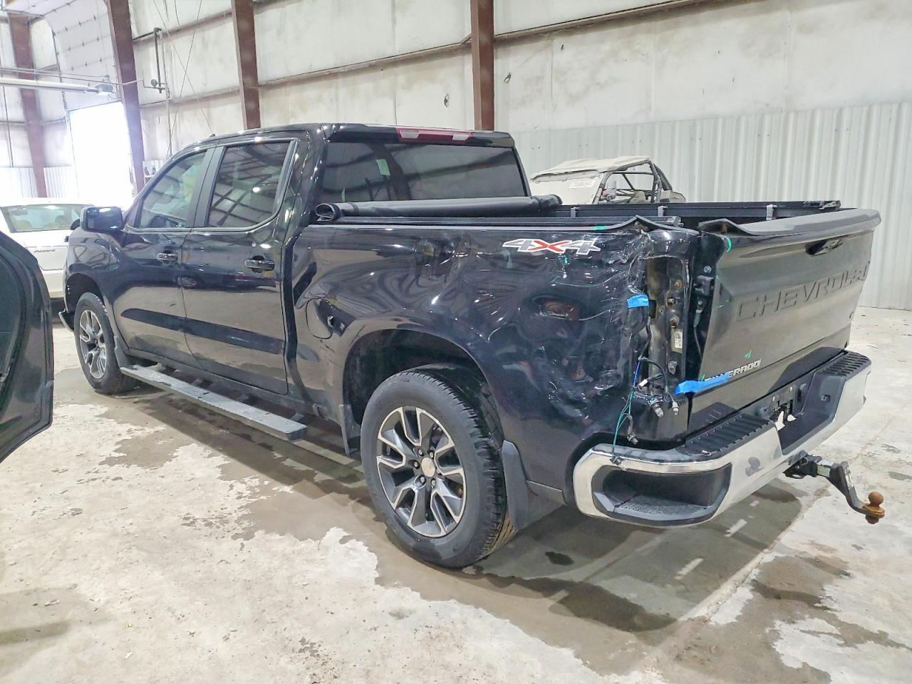 2022 Chevrolet Silverado K1500 Lt-L - Фото 2