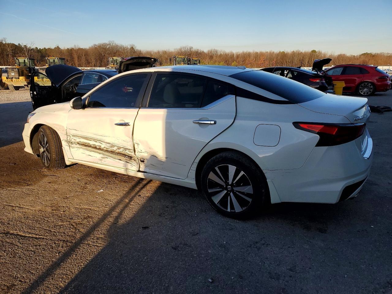 2021 Nissan Altima Sv - Фото 2