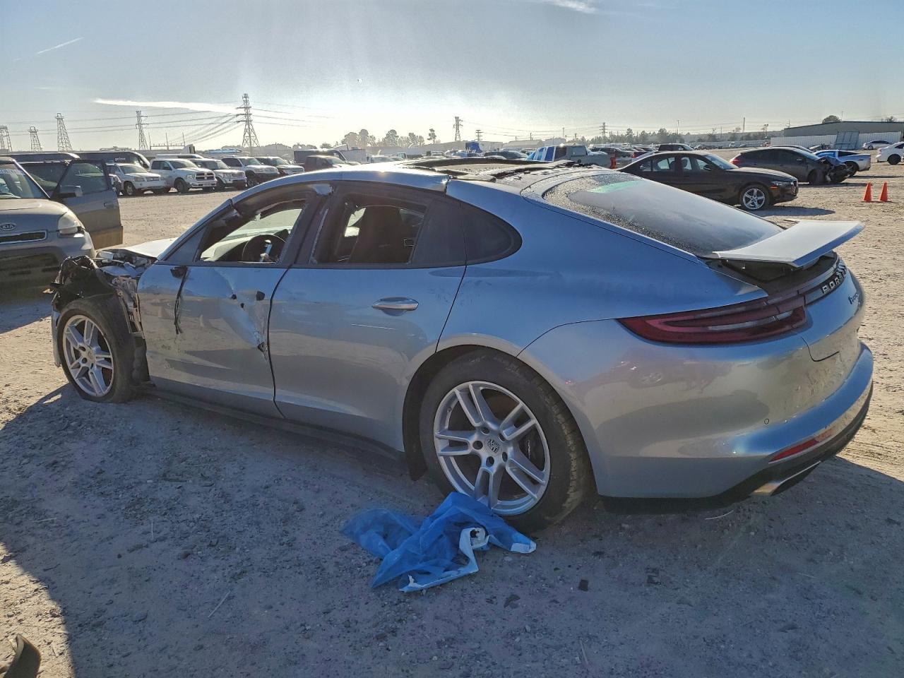 2020 Porsche Panamera Base - Image 2