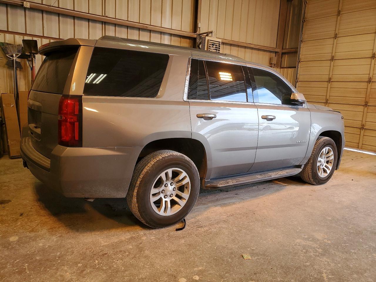 2018 Chevrolet Tahoe C1500 Ls - Фото 3