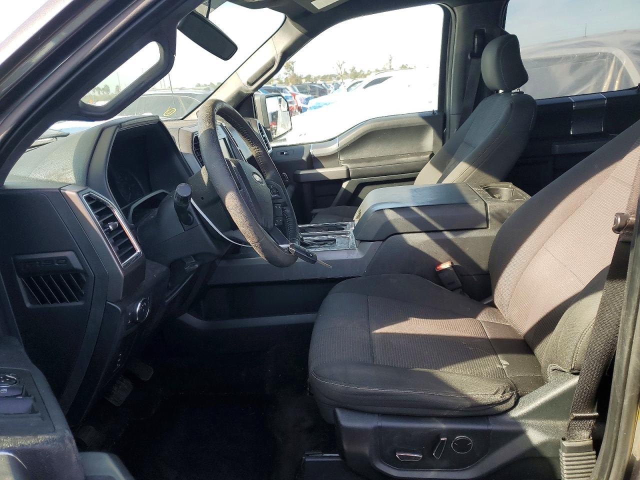 2015 Ford F150 Supercrew - Фото 7