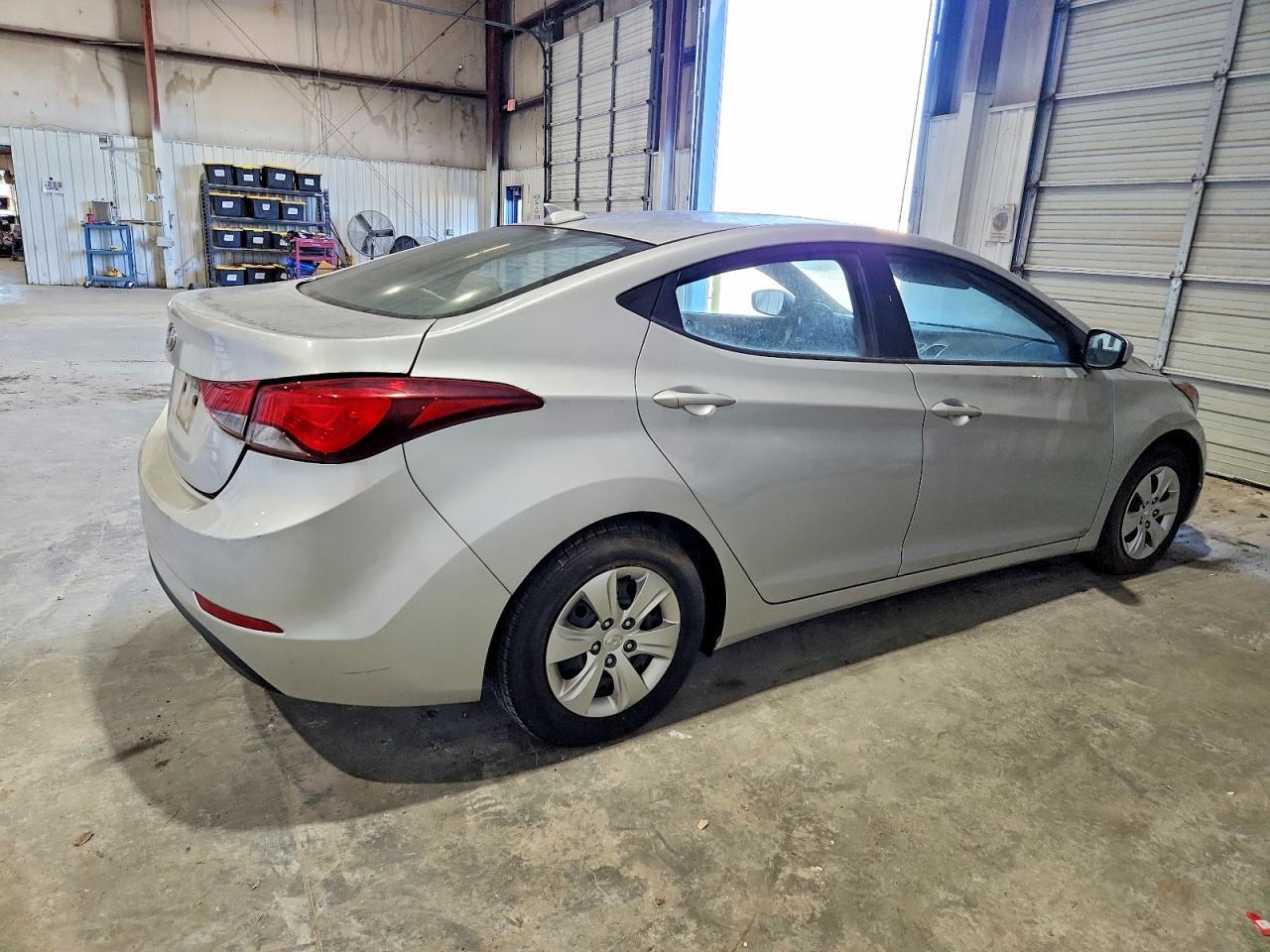 2016 Hyundai Elantra Se - Фото 3