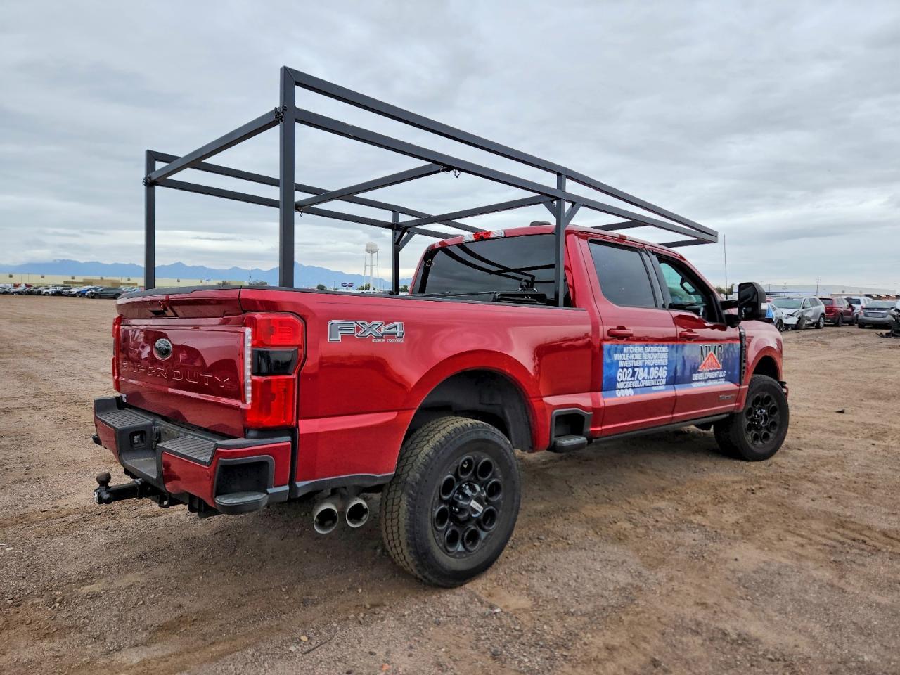 2023 Ford F250 Super Duty - Фото 3
