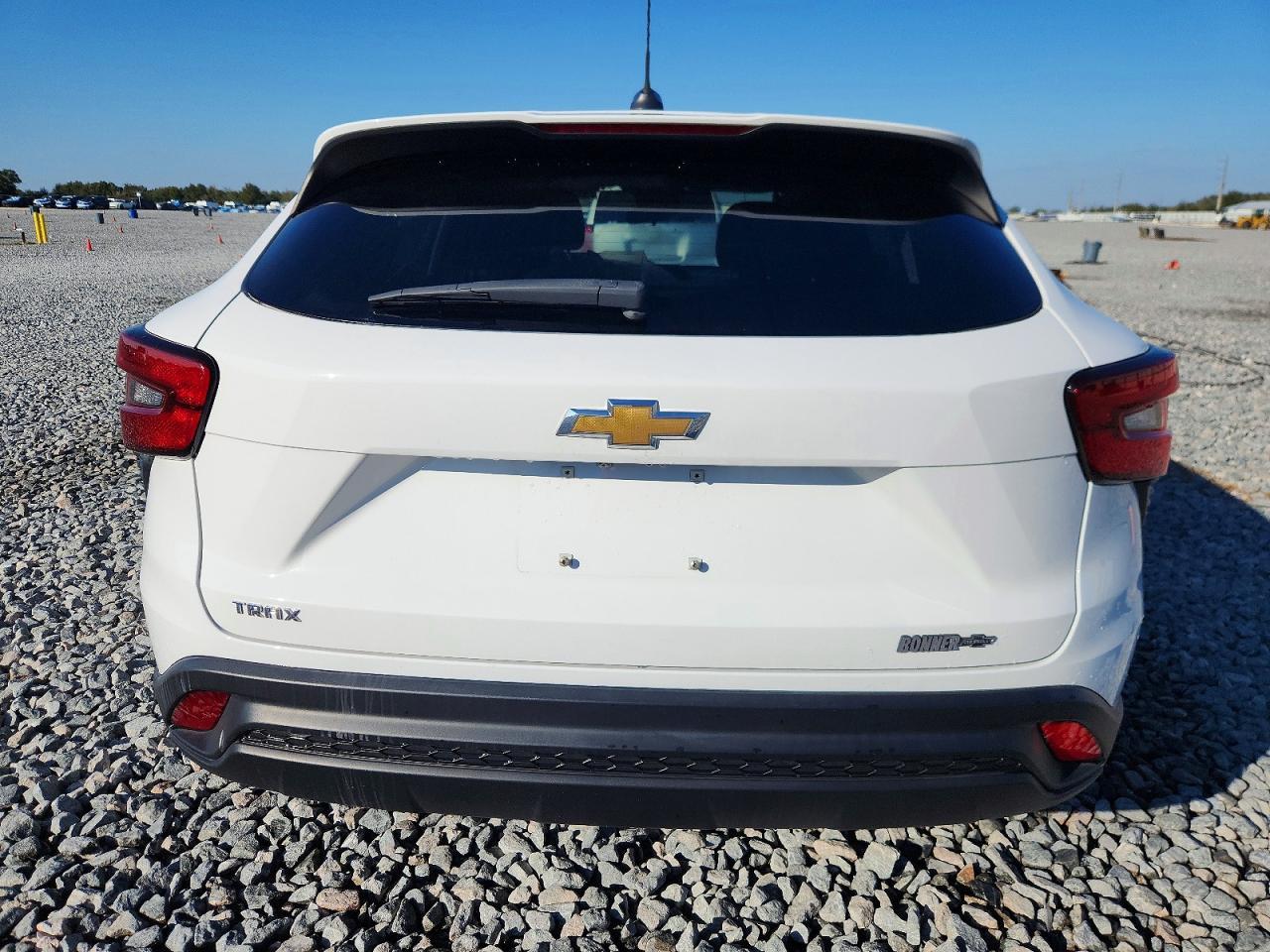 2024 Chevrolet Trax Ls - Image 6