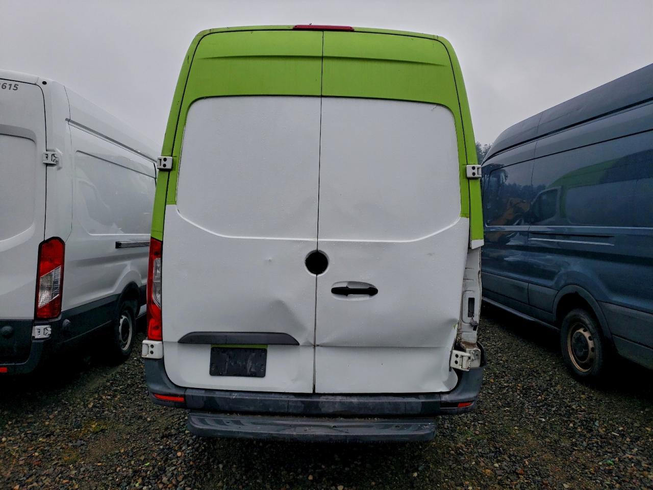 2019 Mercedes Benz Sprinter 2500/3500 Utility / Service Van - Фото 6