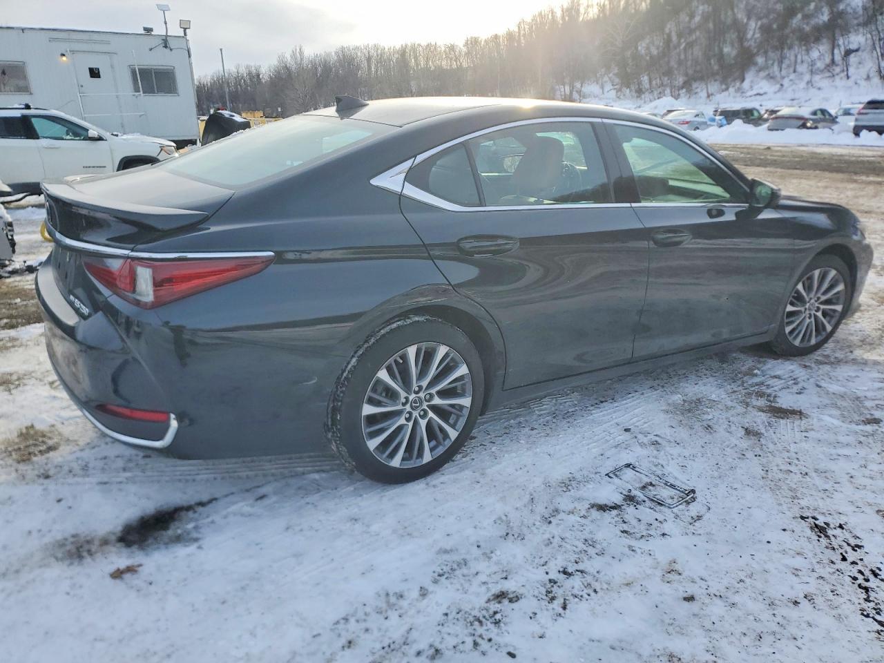 2021 Lexus Es 250 Base - Фото 3