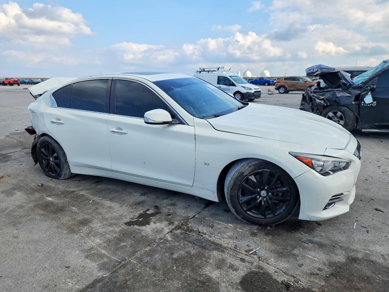 2015 Infiniti Q50 Base - Фото 4