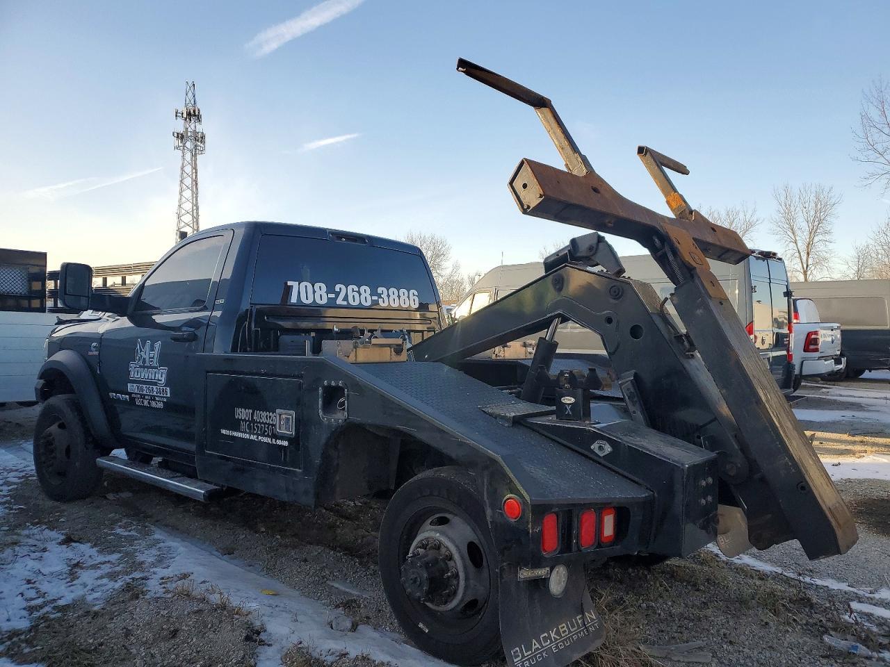2019 Ram 4500 Tow Truck - Image 2