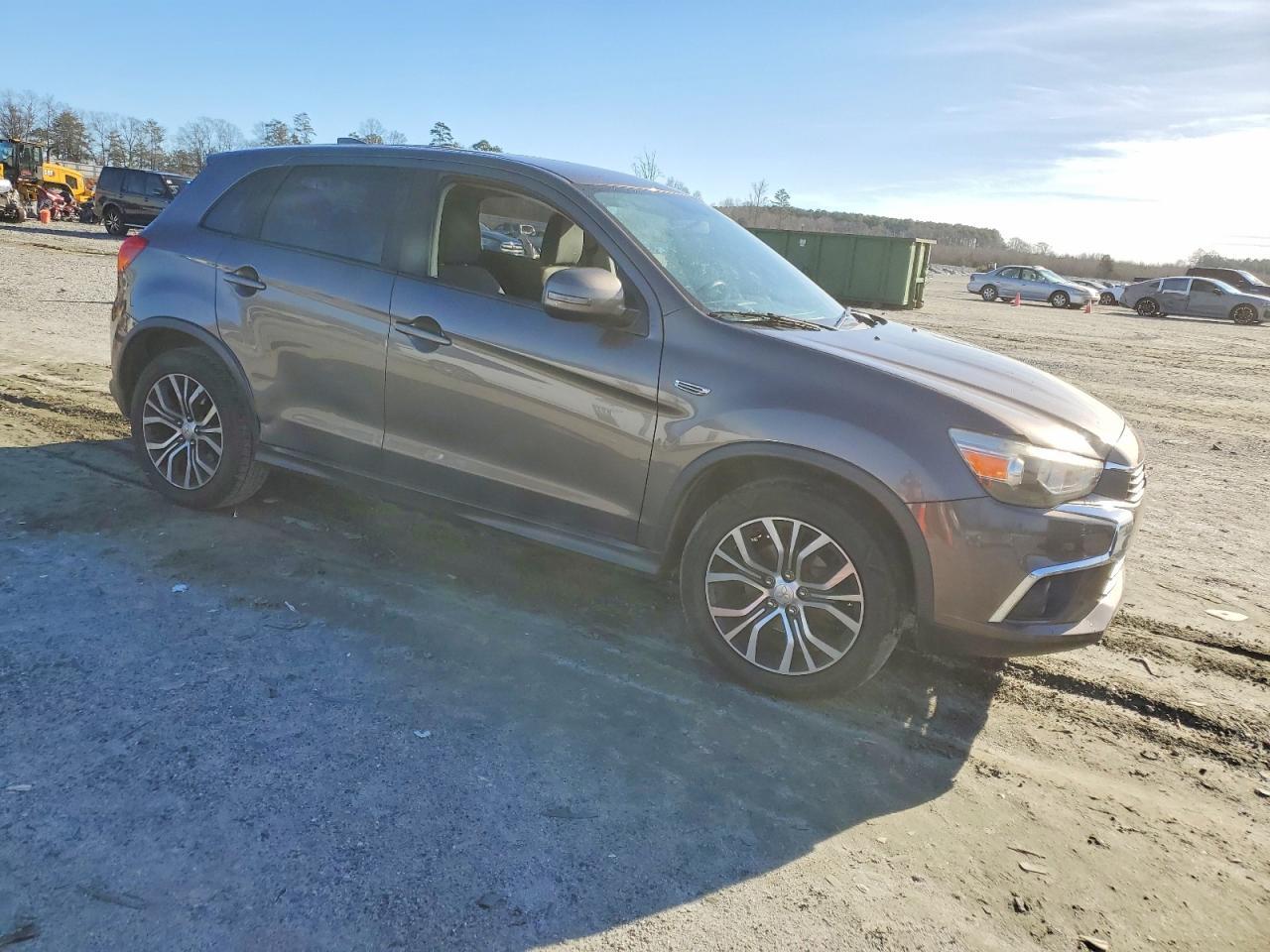2017 Mitsubishi Outlander Sport Es - Image 4