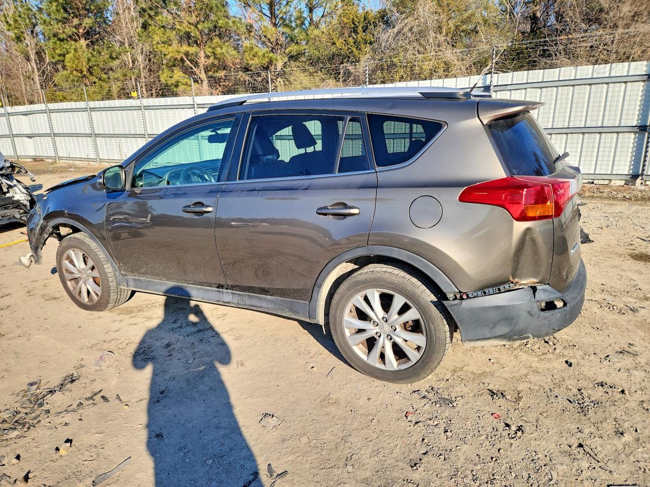 2013 Toyota Rav4 Limited - Фото 2