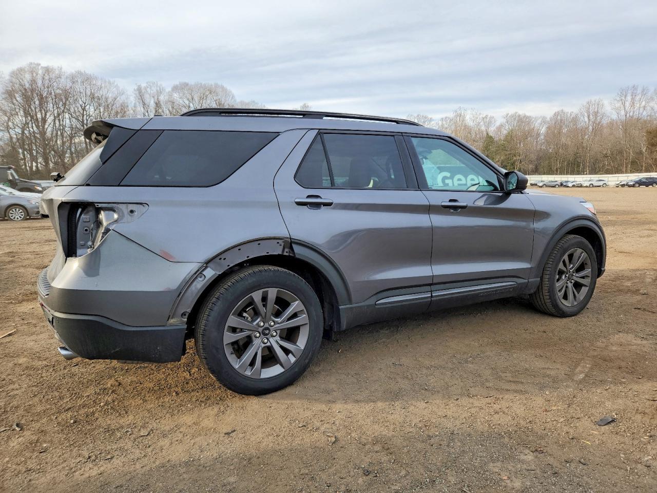 2021 Ford Explorer Xlt - Фото 3