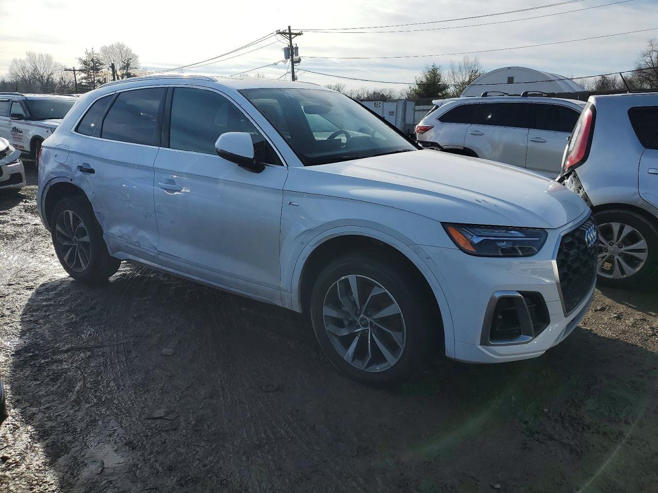 2024 Audi Q5 Premium Plus 45 - Image 4