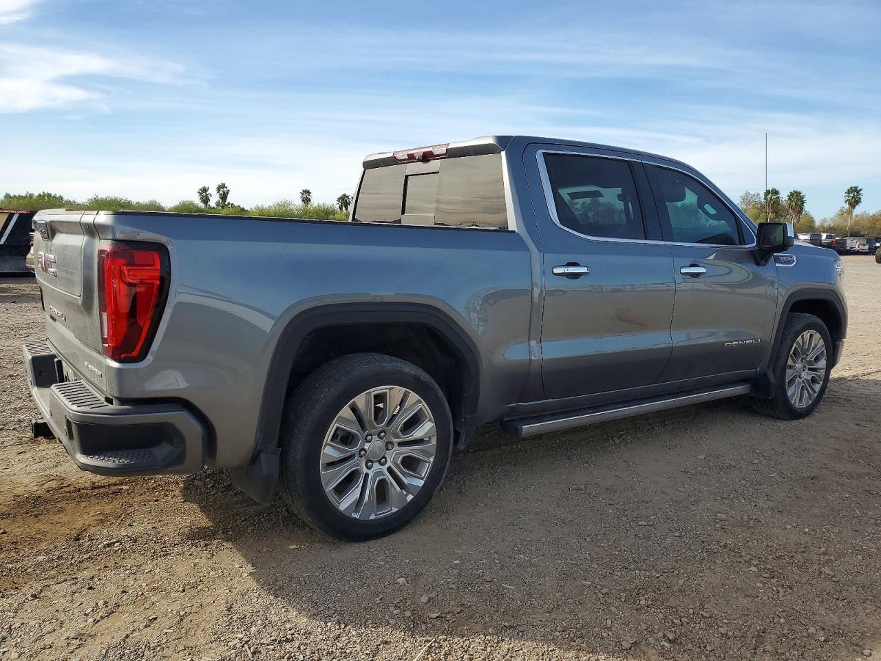 2021 GMC Sierra K1500 Denali - Image 3