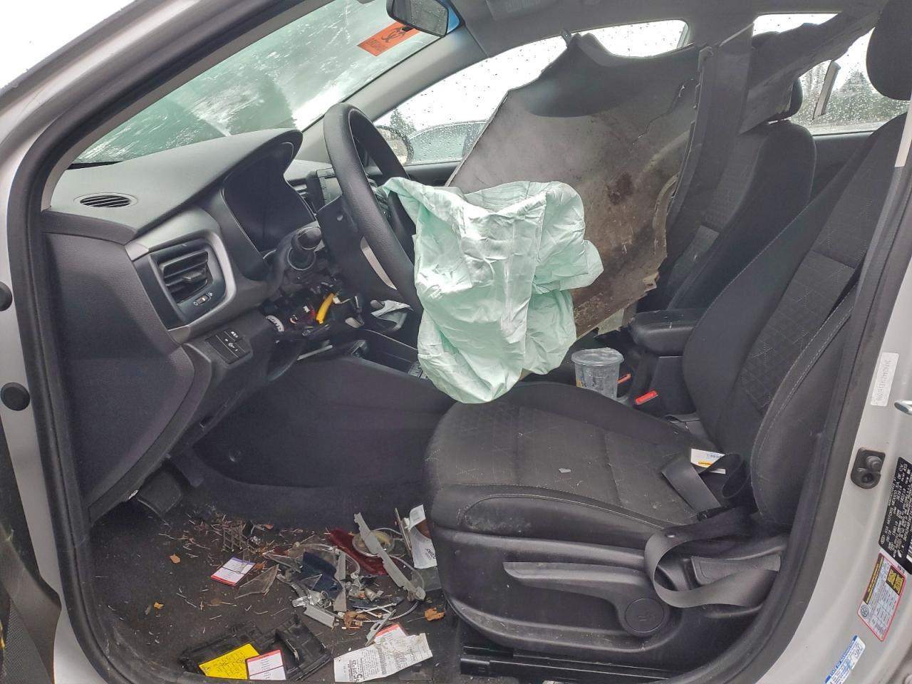 2019 Kia Rio S - Фото 7