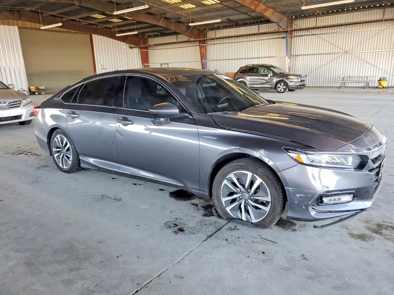2018 Honda Accord Hybrid Ex - Image 4
