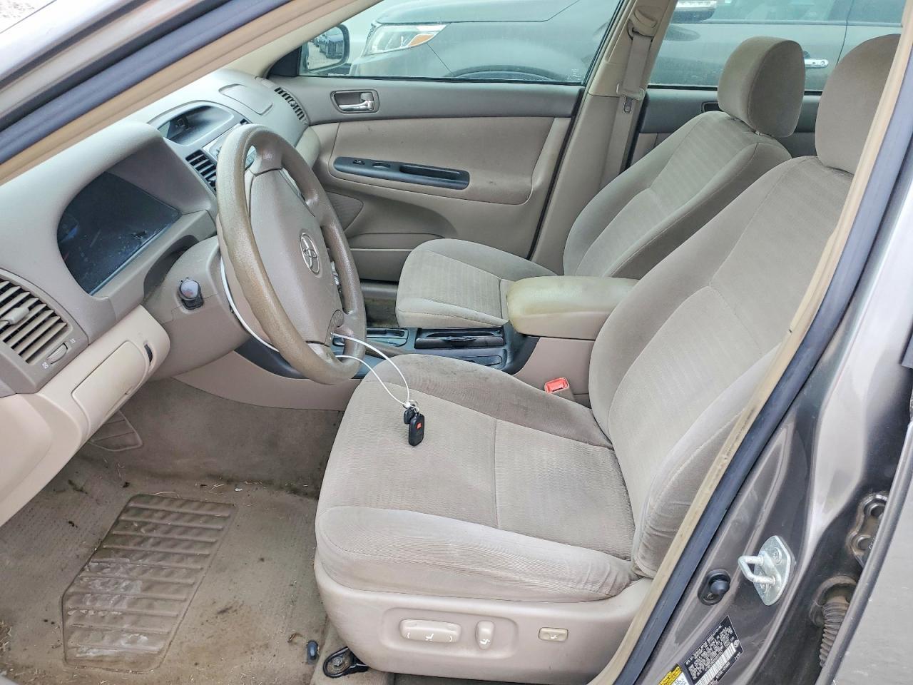 2005 Toyota Camry Le - Фото 7
