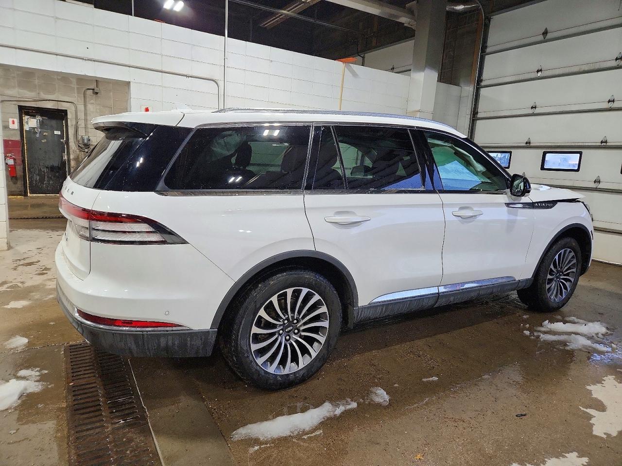 2020 Lincoln Aviator Reserve - Фото 3