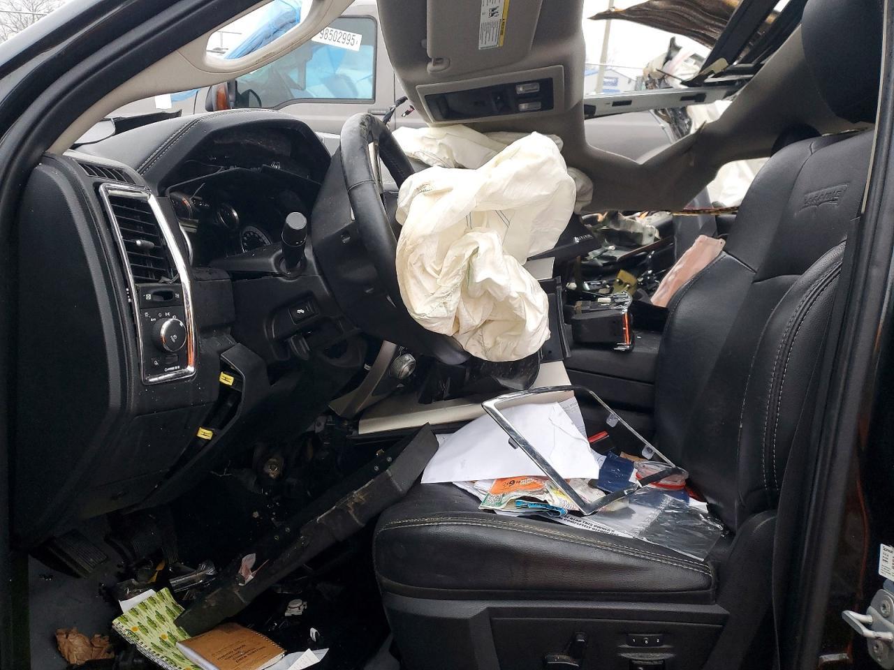 2015 Ram 1500 Laramie - Фото 7