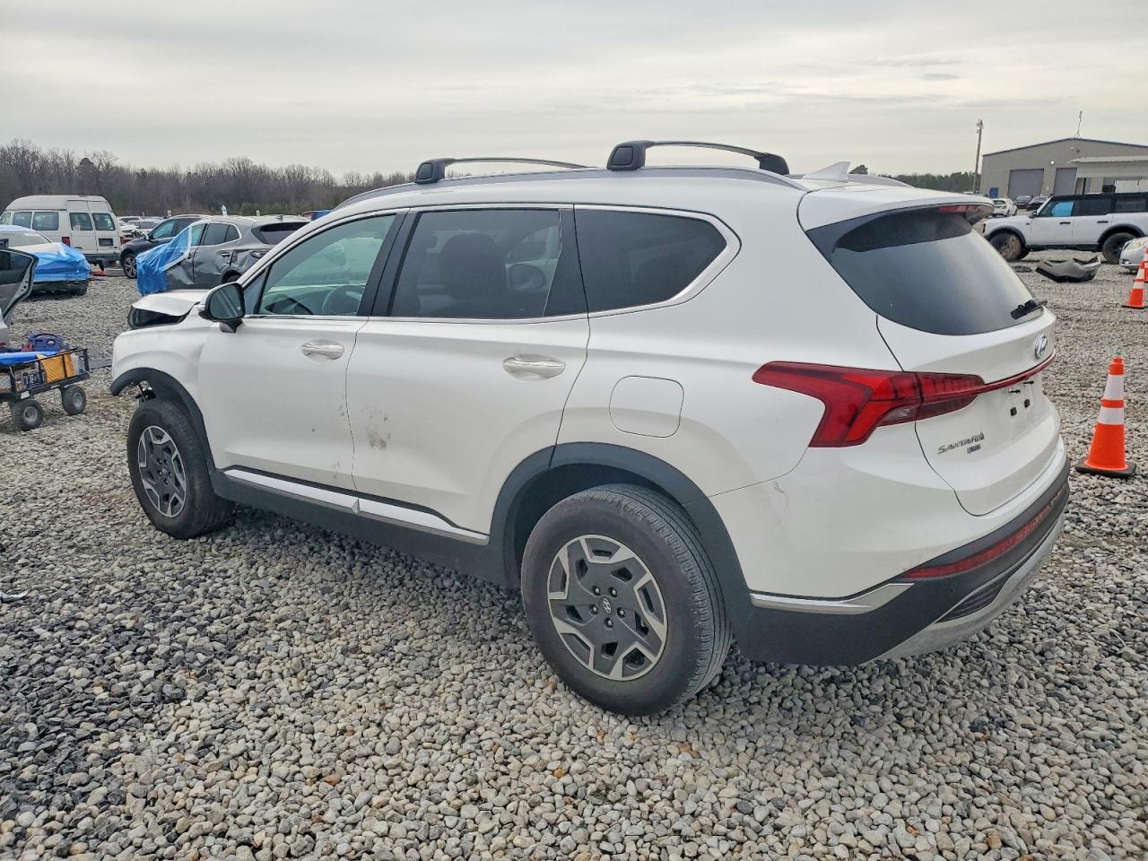 2022 Hyundai Santa Fe Blue - Image 2