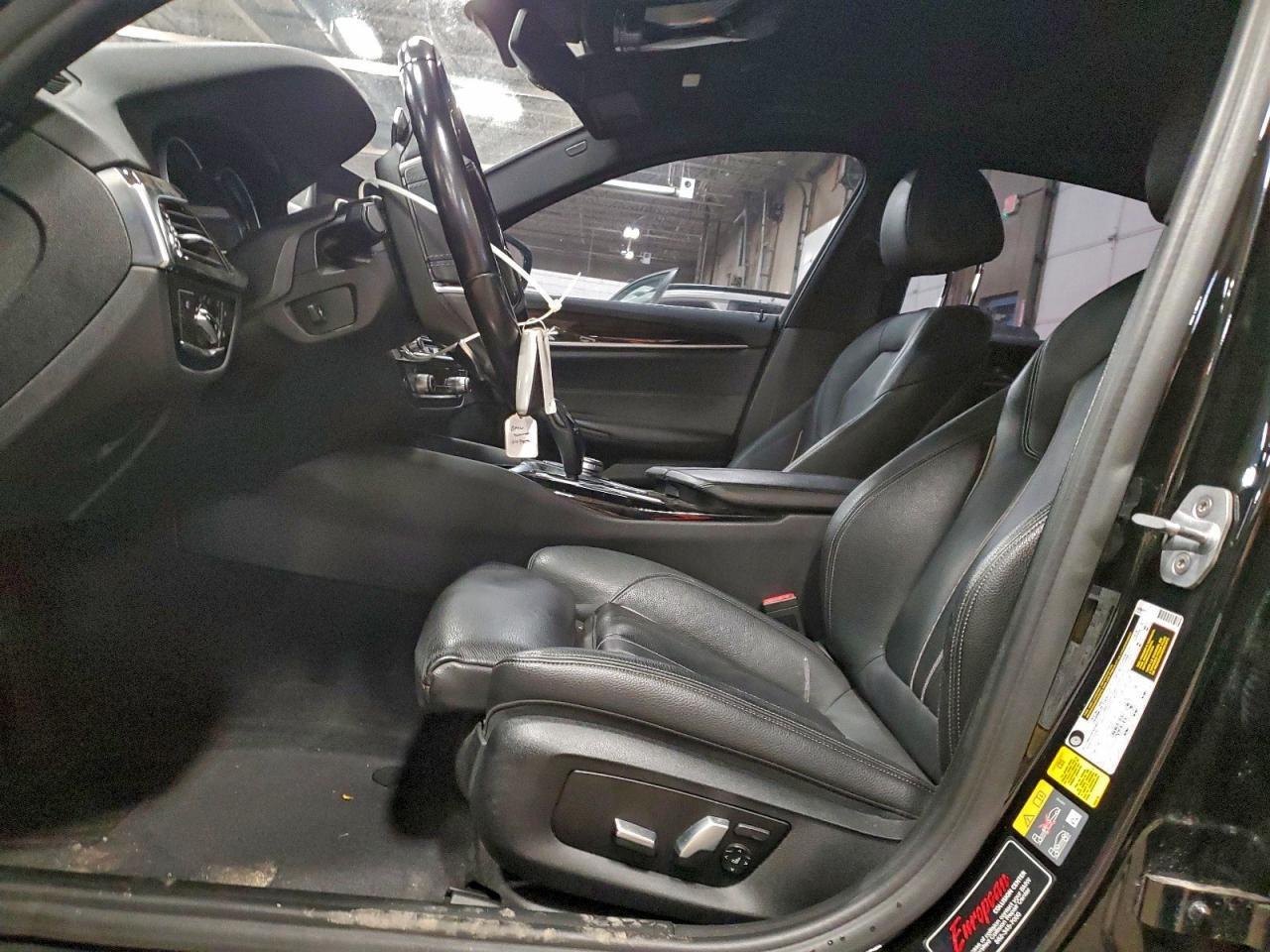 2018 BMW 530E - Image 7