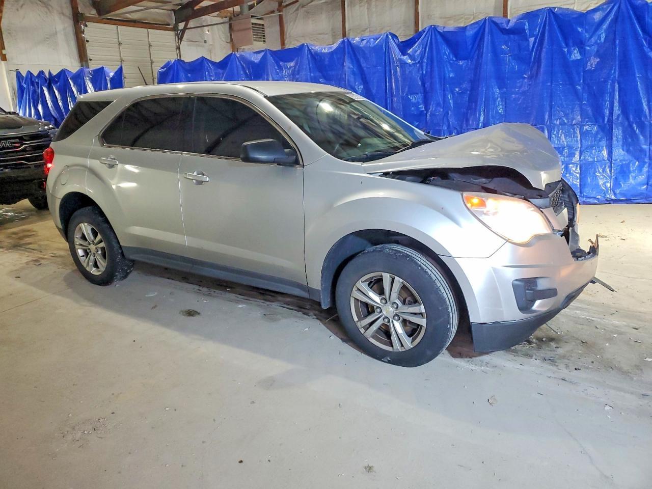 2013 Chevrolet Equinox Ls - Image 4
