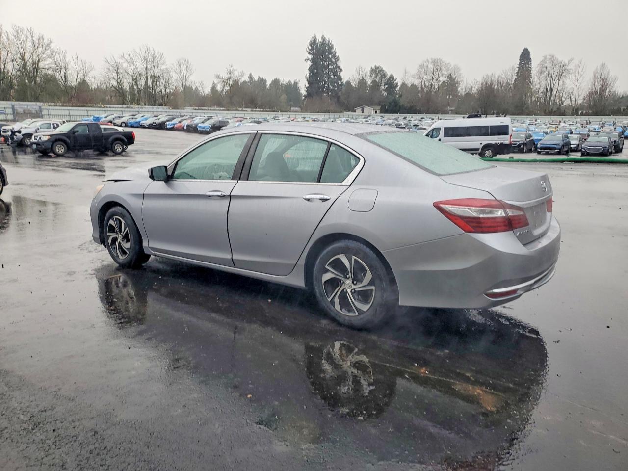 2017 Honda Accord Lx - Фото 2