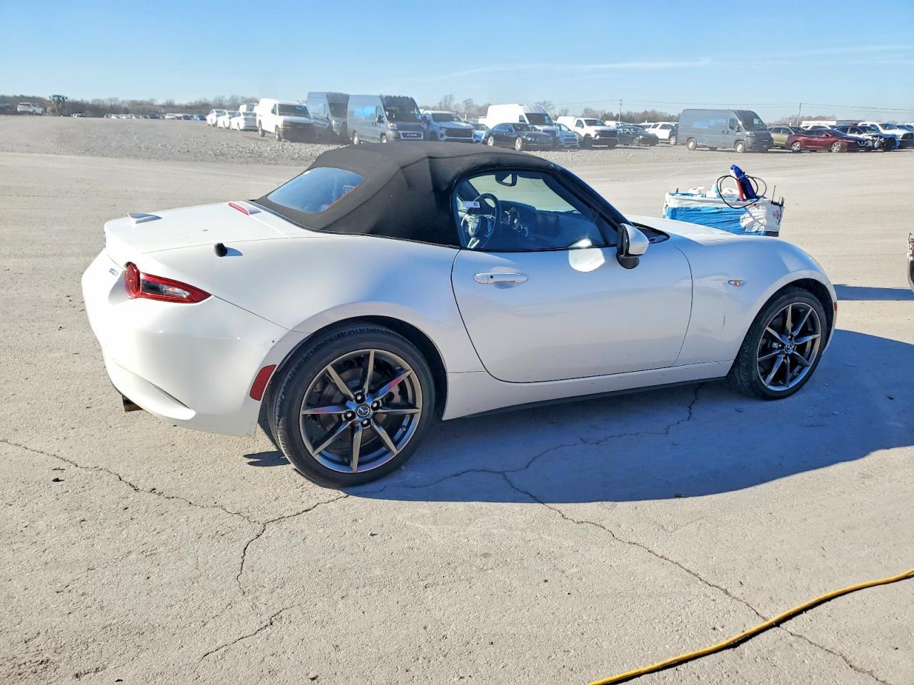 2019 Mazda Mx-5 Miata Grand Touring - Image 3