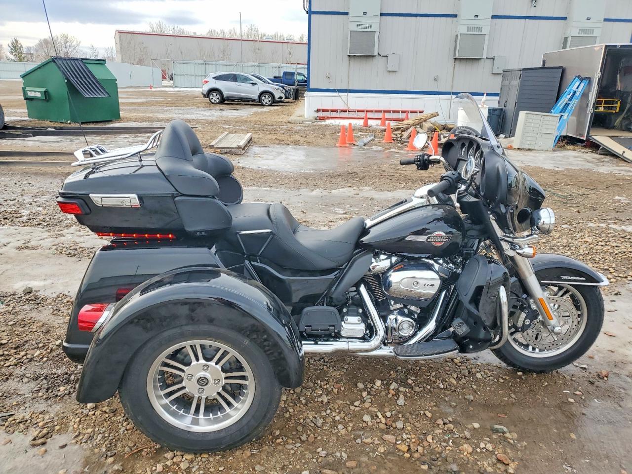 2024 Harley Davidson Flhtcutg